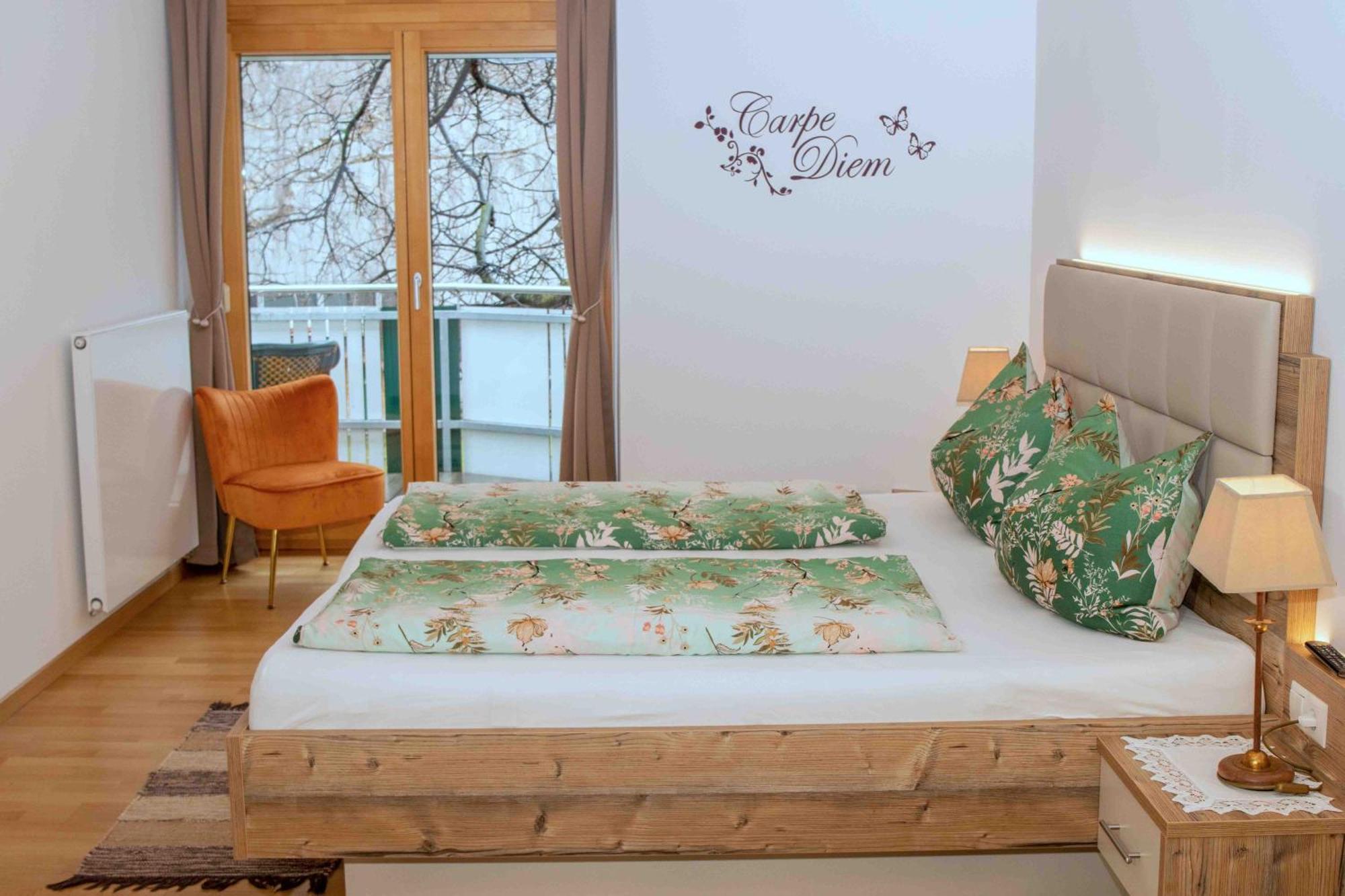 라사 Obstbauernhof Fohlenhof 아파트 외부 사진
